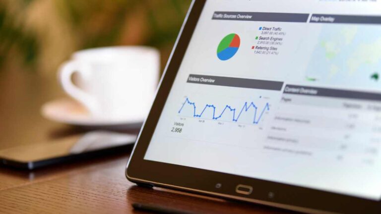 digital marketing stats and analytics graph bars business stats for growth